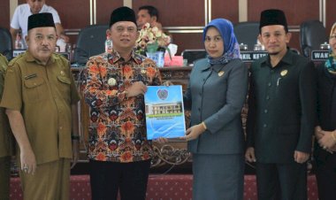 Bupati Ikuti Rapat Laporan Badan Anggaran atas Pembahasan Rencana KUA dan PPAS Kabupaten Labuhanbatu Tahun Anggaran 2023