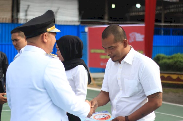 Bupati Labuhanbatu Serahkan SK Remisi WBP Lapas Kelas IIA Rantauprapat
