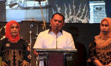 Bupati, Forkopimda dan Ribuan Masyarakat Labuhanbatu Turut Meriahkan HUT Pemkab ke 77 Tahun