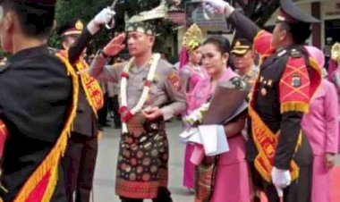 Pedangpora Sambut Kedatangan AKBP Josua Tampubolon di Mapolres Pelabuhan Belawan