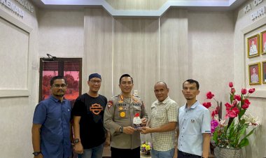 Kombes Irsan Sinuhaji Terima Award Kapolres Terbaik Versi FWP