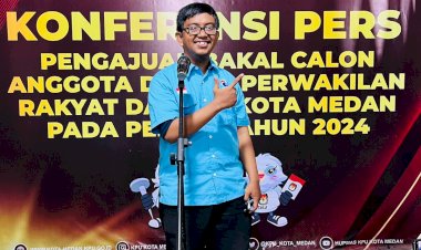 Bacaleg Gelora Islahuddin Resmi Mendaftar di KPU Kota Medan