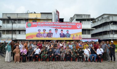 Walikota Pimpin Apel Gelar Pasukan Pengamanan Pilkades Serentak Kota Padangsidimpuan Tahun 2023