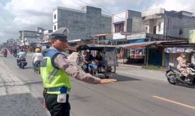 Satlantas Polres Batubara Kawal Pengamanan di Gereja-gereja Selama Kebaktian Minggu