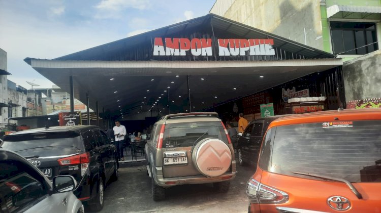 Kader Demokrat Ilham Dani Gelar Grand Opening Warkop Ampon Kupie di Jalan Bilal Medan Acara Berjalan Sukses, Dihadiri Kader Demokrat Medan