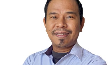 Afrizal, Ketua Rumah Solusi Indonesia dan Pimpinan Umum Poindone News, Apresiasi Langkah Ketua DPC Demokrat Medan Iswanda Ramli dalam Festival SSB U-13 Piala Bergilir AYH